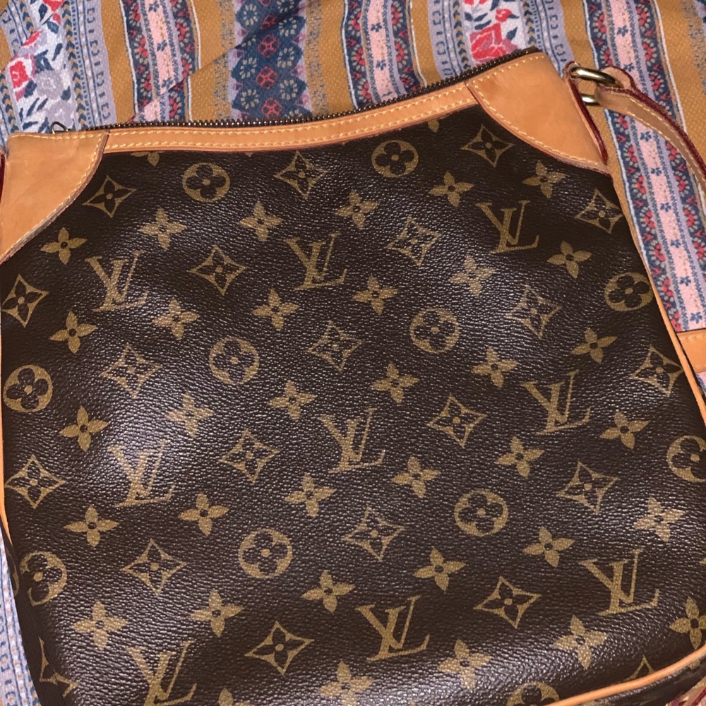 Louis Vuitton Odeon PM